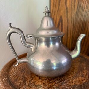 Classic Woodbury Pewter Teapot with Ornate Design